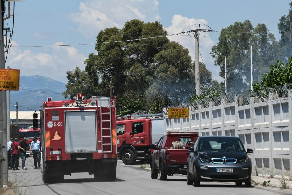 Φωτιά στον Ασπρόπυργο